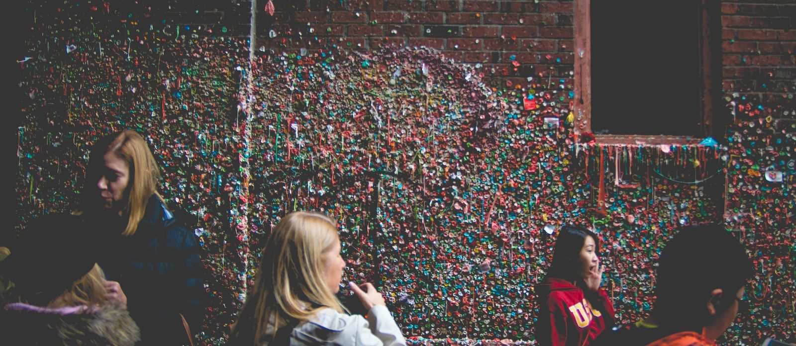 chewing gum cheveux